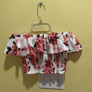 2 piece crop shirt and short sets in floral print